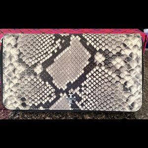 Tory Burch Continental Wallet